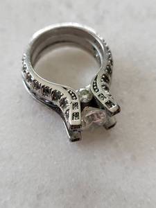 10K White Gold Ring - Round-Cut Center Stone with Amethyst Side Stones