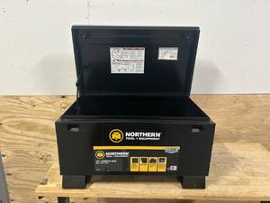 Northern tool and equipment 32  jobsite box