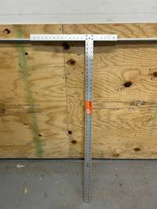 lot 57 image: Ironton Drywall T-Square (Bent)