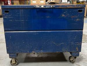 lot 102 image: Jobsite Tool Box