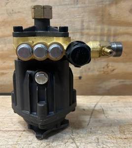 lot 121 image: Pressure Washer Pump