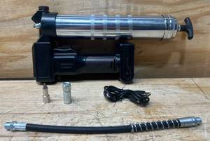 lot 122 image: Electric Grease Gun