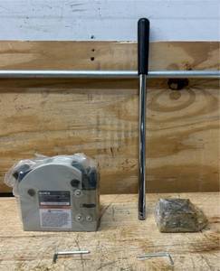 lot 134 image: KLUTCH Metal ShrinkerStretcher Set