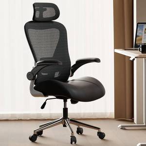 lot 16 image: Votrenix Home Office Desk Chair (Black)