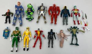 lot 38 image: Misc. Action Figures