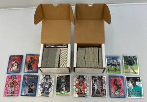 lot 176 image: Misc. Unsorted Sports Cards