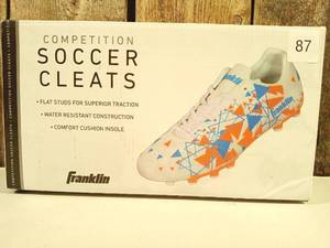 lot 22 image: Franklin Sports Size 11 Soccer Cleats