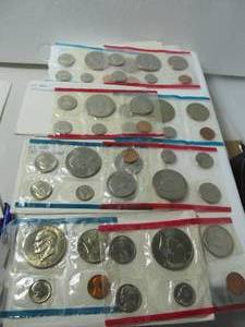 lot 140 image: 1970s US Mint Uncirculated Coin Sets