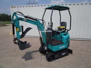 lot 176 image: CFG QK16R 1ton Excavator wHydraulic Bucket Thumb