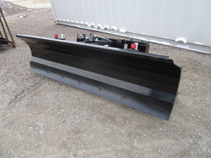 lot 243 image: Agrotk 72 Skid Steer Blade