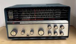 lot 55R image: LLR - Vintage National Shortwave Radio Receiver Model NC-121