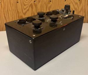 lot 86R image: RR - RCA Radiola III-A Type RL Vintage Tube Radio - 220-550m AM Range