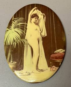 lot 105R image: LLR - Vintage Nude Study Pin Back