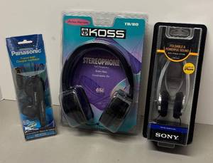 lot 122R image: RR - Three Sets of New Headphones including Sony MDR-410LP Headphones & Koss TD60 & Panasonic RP-HT45