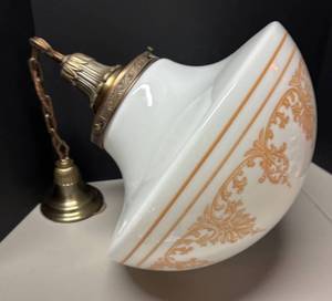 lot 150R image: FR - Beautiful Vintage Art Deco Pendant Light