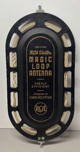 lot 188R image: FR - Vintage RCA Victor Magic Loop Antenna