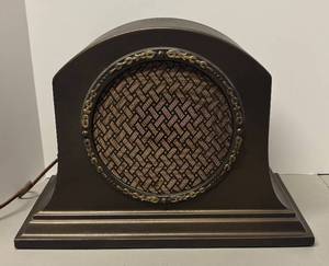 lot 247R image: RR - RCA 100-A Loudspeaker - Vintage Console Speaker