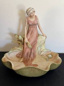 lot 5D image: DR - Royal Dux Bohemia Spill Vase with Maiden - Art Nouveau Porcelain