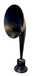 lot 27D image: DR - Antique Jewel The Super Speaker - 32 in Tall Antique Horn Speaker