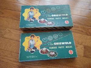 lot 18 image: Vintage Griswold Patty Molds in Original Boxes