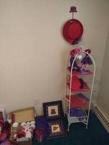 lot 58 image: Red Hat Lot - Shelf, Decor, Tea Set, Wall Art, Etc.
