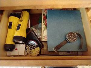 lot 116 image: Treasure Hunters Drawer