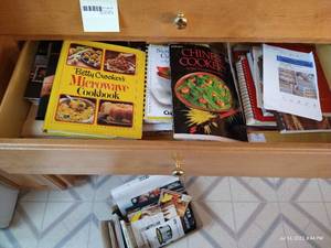 lot 119 image: Cookbooks