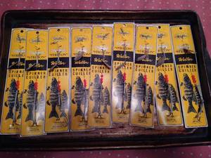 lot 153 image: (9) Vintage Weller Fishing Lures in Packaging