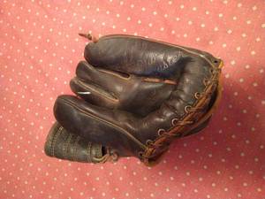 lot 155 image: Vintage Ball Glove