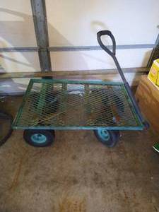 lot 245 image: Gardening Wagon