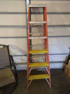 lot 247 image: 6 Keller Fiberglass Ladder