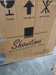 lot 255 image: Showtime Rotisserie & BBQ Oven