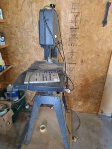lot 282 image: Craftsman Belt Drive Band SawSander