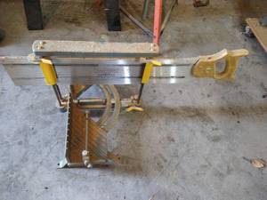 lot 283 image: Craftsman 24 Miter Box Saw