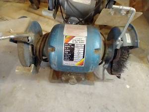 lot 290 image: Menards Bench Grinder