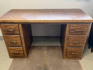 lot 114 image: Wood Office Desk with 6 Drawers and Brass Handles