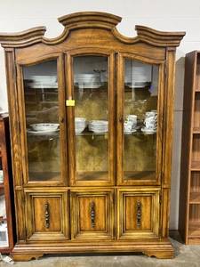 lot 60 image: Large China Cabinet with Noritake and Everstone China Incomplete Dish Sets