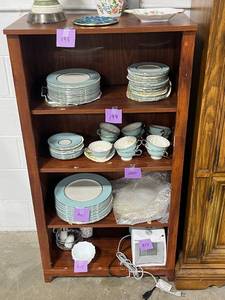 lot 63 image: Wooden Bookcase with Four Shelves, 48 Inches Tall - contents not included