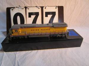 lot 77 image: Spectrum Union Paciic Engine