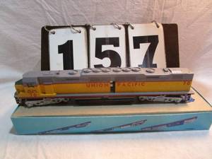 lot 157 image: Athearn Union Pacific Engine #70