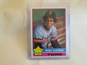 lot 2 image: 1976 Topps Rod Carew Card...