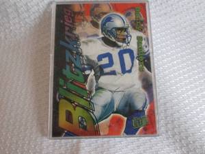 lot 39 image: 1997 Ultra Barry Sanders Blitzkrieg...