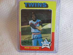 lot 127 image: 1975 Topps Rod Carew Card...