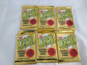 lot 194 image: 6-1992 Fleer Ultra Baseball Packs...