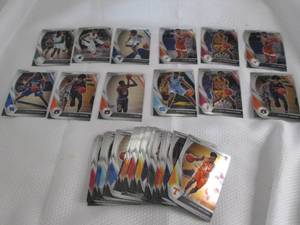lot 250 image: Assorted 2021-22 Prizm Basketball C...
