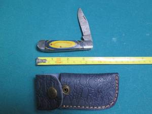 lot 528 image: Hand crafted pocket knife with a le...