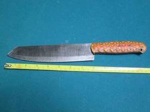 lot 621 image: Hand crafted Damascus knife with le...