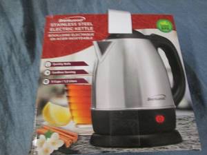 lot 35 image: New stainless steel electric kettle...