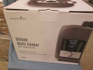 lot 45 image: Pampered Chef deluxe multi cooker...