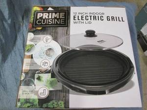 lot 48 image: Prime Cuisine 12 electric grill...